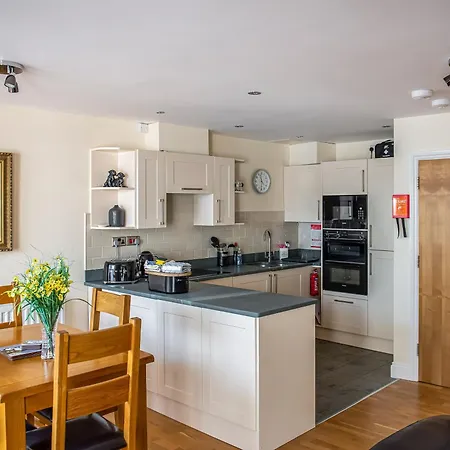 Semesterbostad The Old Laundry 3 *